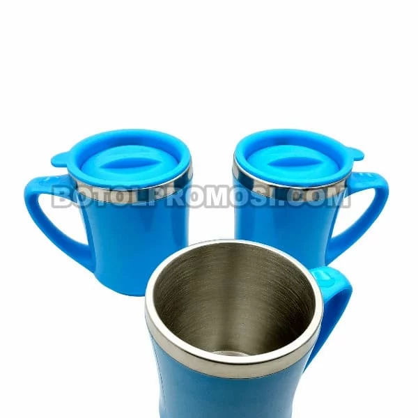 Mug Cleo Biru nampak atas